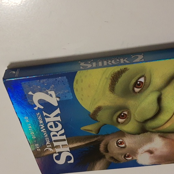 DreamWorks Shrek 2 DVD with Bonus Special Features - Picture 2 of 11